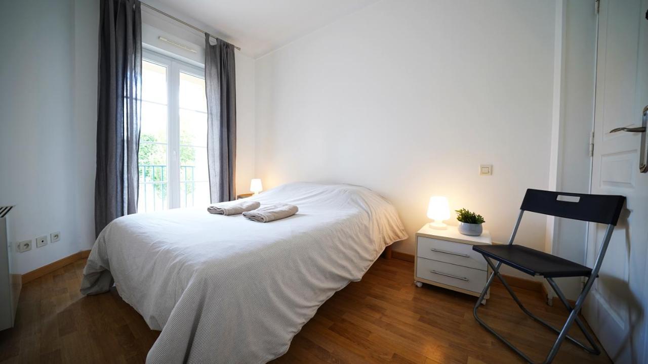 Caen: F2 Cosy Au Coeur Du Centre Ville Luaran gambar
